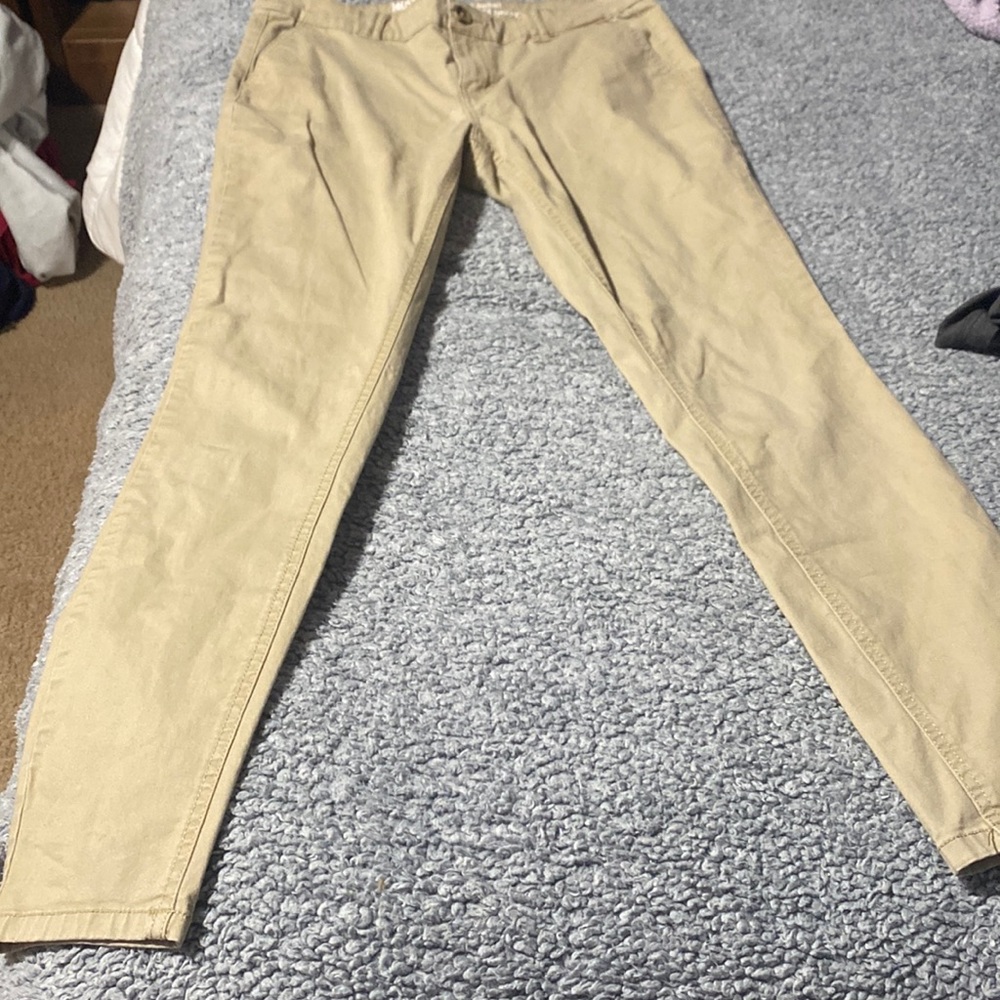 Mossimo Supply Company khakis!!